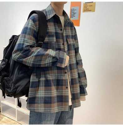 男生衬衫配什么外套（男生衬衫配什么外套好看）