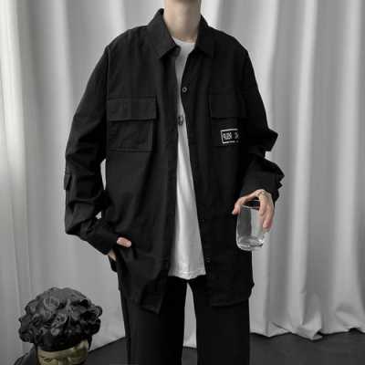 男生衬衫配什么外套（男生衬衫配什么外套好看）
