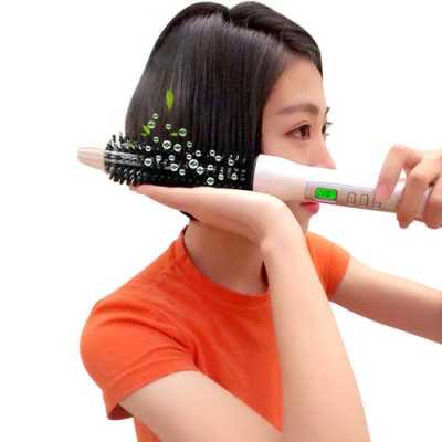 卷发器怎么使用（吹风机的卷发器怎么用）