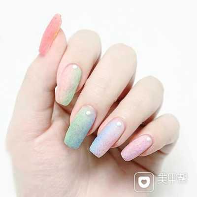 磨砂渐变甲教程,渐变指甲怎么涂教程