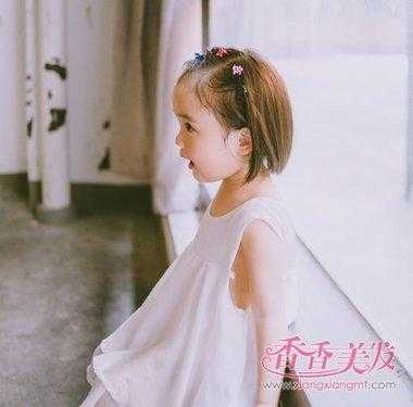11岁小女孩怎么扎头发最好看短发,小女头发扎什么样好看图片