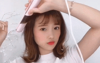 刘海尴尬期怎么弄好看（刘海太短如何把它隐藏）