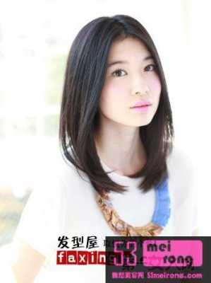 长型脸适合什么样发型（长型脸适合什么样发型女）