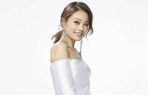 容祖儿是什么脸型（容祖儿是什么脸型）