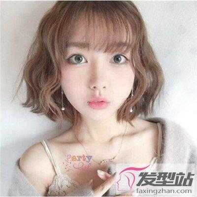 什么是波浪卷（女短发刘海怎么留）