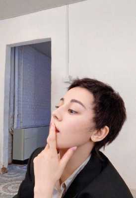 一直剪的寸头现在想换发型换什么好看,换什么发型好看女