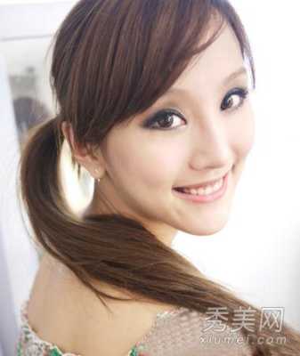 扁额头要留什么刘海,什么脸型适合斜刘海女