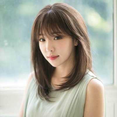 扁额头要留什么刘海,什么脸型适合斜刘海女