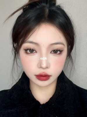 小脸怎么化妆（小脸怎么化妆好看）