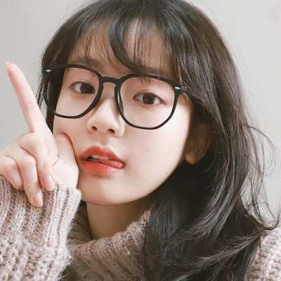 脸比较瘦长适合戴什么样的眼镜,