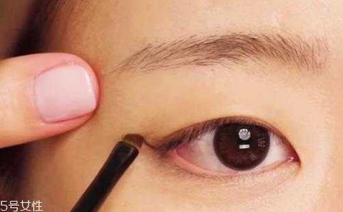下垂眼如何画眼线,下垂眼怎么画眼线