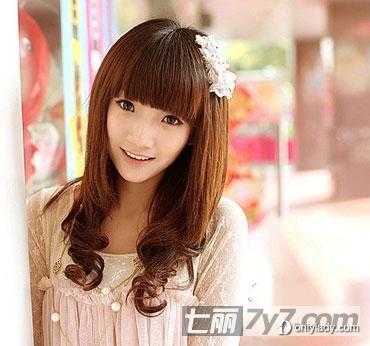 梨花头怎么烫视频（梨花头怎么烫视频）