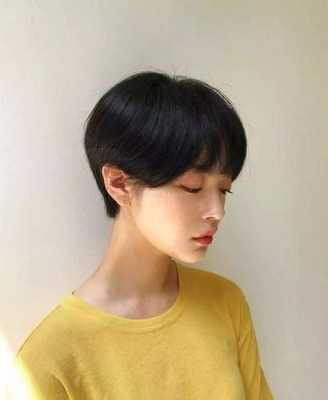 女生为什么突然剪短发（为什么突然想剪发）