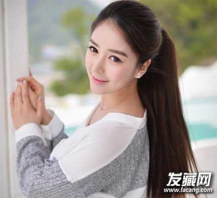 直发梳怎么弄刘海,直发配什么刘海好看