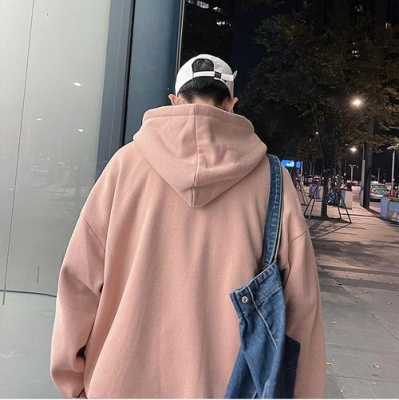 米色卫衣配什么颜色裤子男,白色卫衣配什么裤子好看男