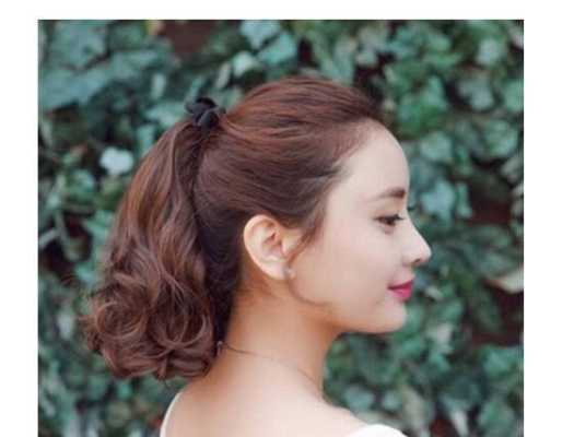 梨花披肩卷发怎么处理,梨花烫如何扎起来好看