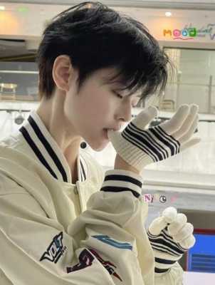 女生怎么帅气（女生说你很帅么怎么回复）