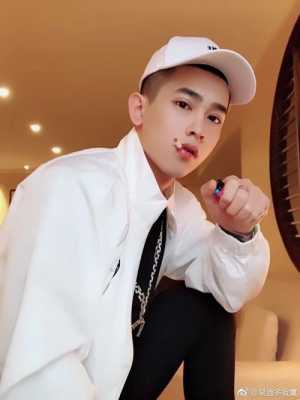 浪子吴迪发型叫什么_,吴迪的发型叫什么发型