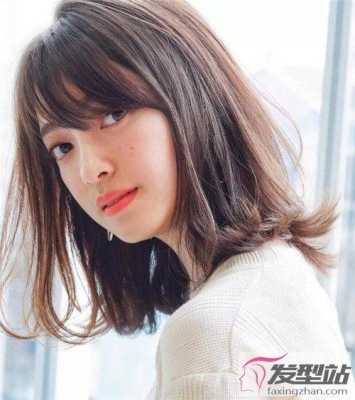 头发及肩适合什么发型（头发及肩适合什么发型女）