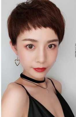 低额头适合什么刘海（发际线四指适合什么刘海）