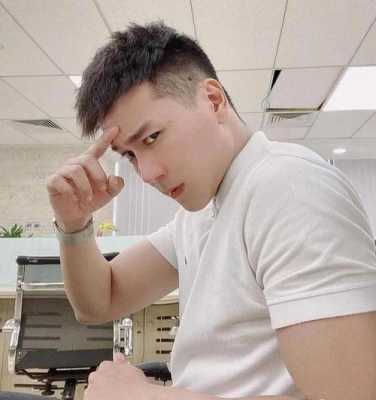 有什么好看的短头发（有什么好看的短头发男生）