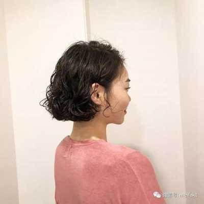 波波头怎么烫好看（妈妈波波头裁剪教程）