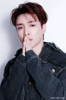 张艺兴发型叫什么（张艺兴是扁头吗）