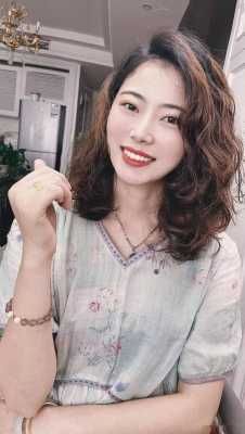 35岁的女人适合什么发型（35岁的女人适合什么发型图片）