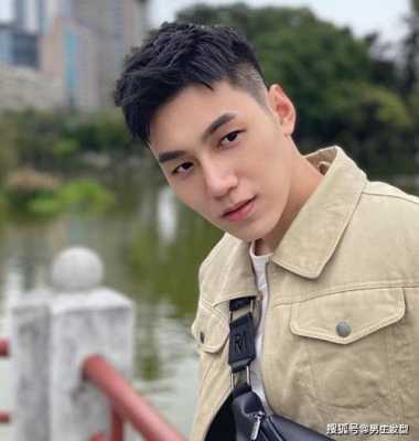 tbc人类男哪个发型最帅,什么头型最帅?