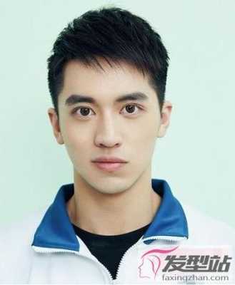 开学理发理什么头,剪头什么头型好看男