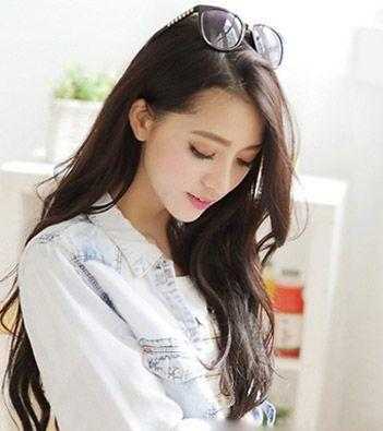 什么发型显老（为什么有人说中分显老）