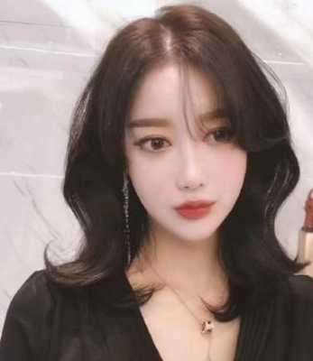 中长发高层次好看还是低层次好看,中长头发适合什么发型女