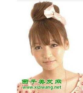 平刘海怎么扎好看（平刘海怎么修）