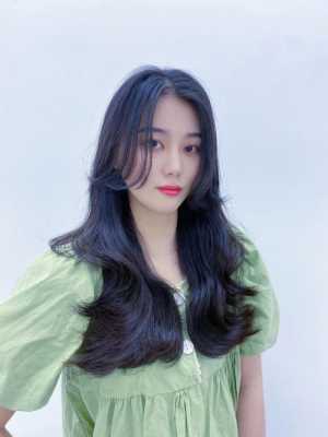 大卷适合什么脸型（大卷适合什么脸型女生）