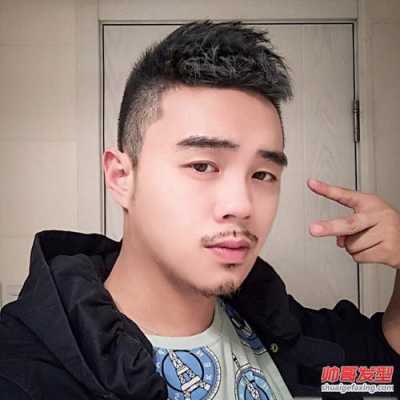 莫西干适合什么脸型（莫西干适合什么脸型的）