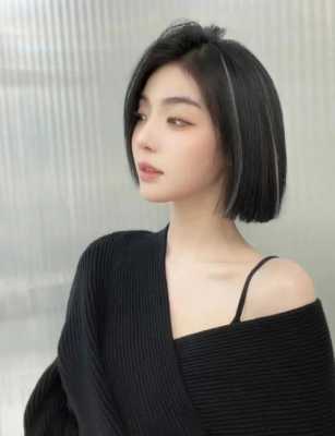短发挑染什么颜色好看（短发挑染什么颜色好看图片）