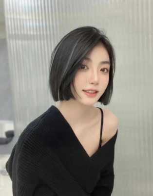 短发挑染什么颜色好看（短发挑染什么颜色好看图片）