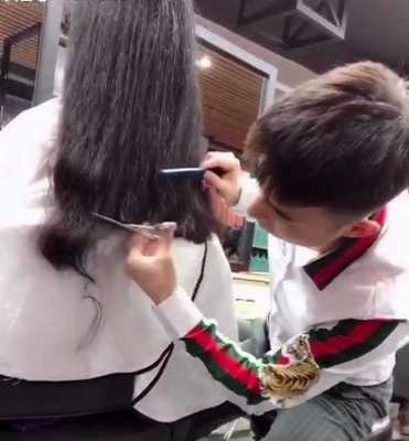 本人不知道自己做什么发型好看，直接去理发店叫理发师帮我设计一个发型可以么,怎么设计发型好看老年人