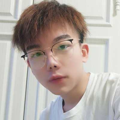 男人什么样的脸好看（男生方形脸戴什么样的眼镜好看）