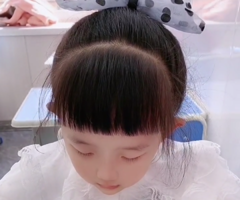 小女孩的刘海怎么剪,小女孩儿刘海怎么剪
