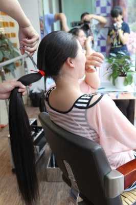 女孩子怎么理发,怎么剪头发女生长发