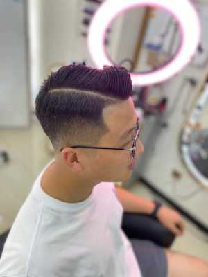 油头怎么烫（为什么油头烫头发效果好）