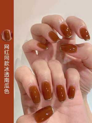 指甲油颜色怎么选（指甲油各种颜色的意思是什么）