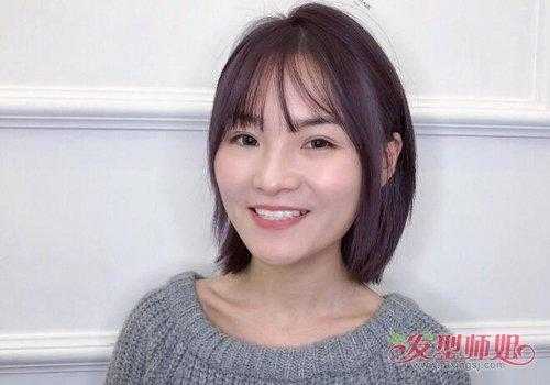 长脸适合什么短发型女（长脸女士怎样给自己剪头发）