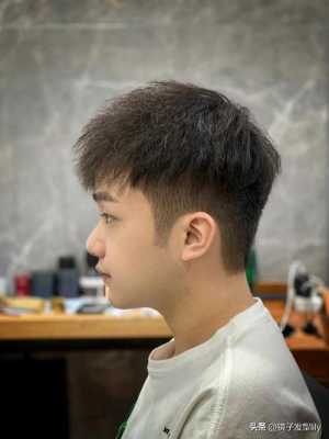 胖子适合什么样的发型（胖子适合什么发型15-16）