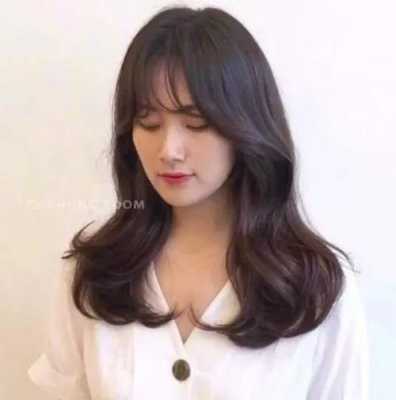 外翻刘海怎么烫（外翻刘海怎么烫好看）
