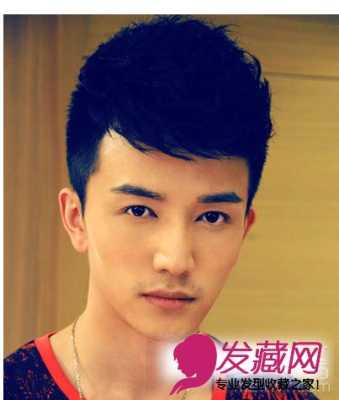 男生脸型长，嘴巴有点大，应该留什么发型好看,男脸长剪什么发型好看图片
