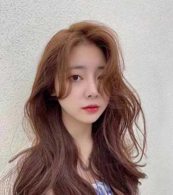 颧骨大的女生适合什么发型（颧骨大的女生适合什么发型图片）