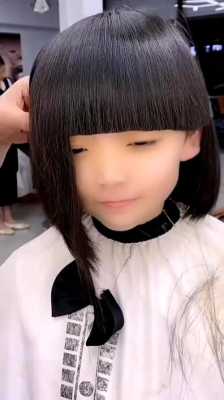 幼儿园学生头怎么剪,怎么自己剪学生头发女生