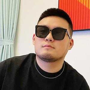 胖子适合什么墨镜（胖子适合什么墨镜男生）